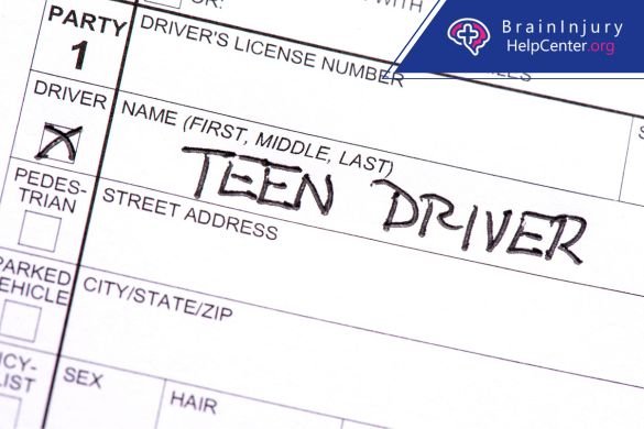 adolescente bebiendo y conduciendo